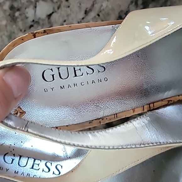 4 Pairs of Heels - Picture 9 of 16